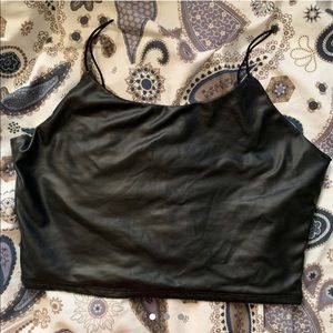 FASHION NOVA BLACK CROP TOP